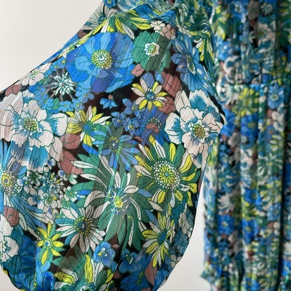 Elliatt Revolve Claude Ruffled Satin Maxi Dress Floral High Low hem Blue Small S - Picture 11 of 13